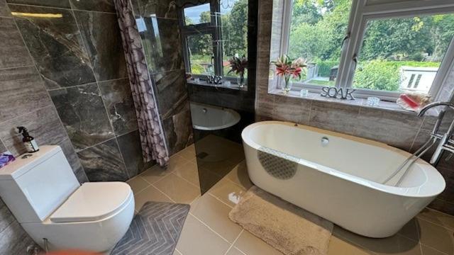 Stunning Double Bedroom Greenwich London With Private Bathroom Exterior photo